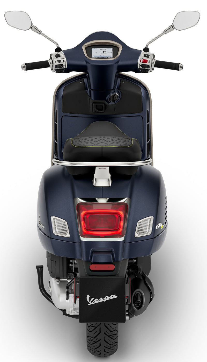 Vespa GTS 125RST Super Tech - Blu Energico 2024 - £866 Saving on RRP.